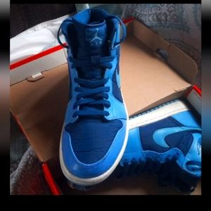 Air Jordan 1 French blue